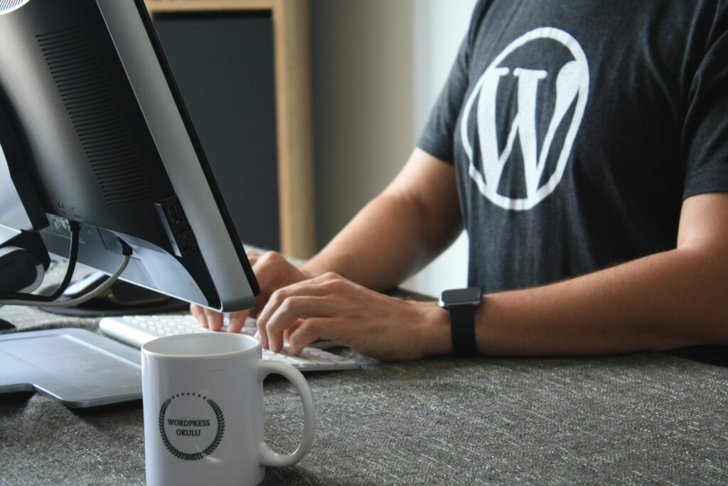 Hello World Featured Image